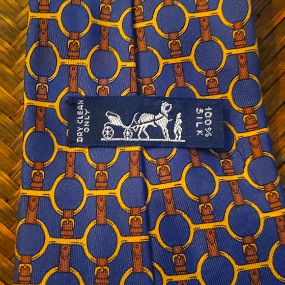 Belted - Picture 2 of 2